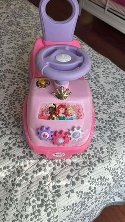 Ride-on Toy Car