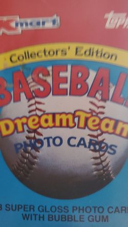 Baseball cards excellent condition