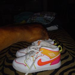 Nike AIR Jordan  Kids. Model CV4612 100