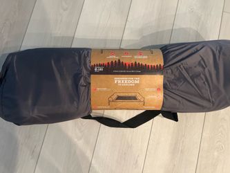 Brand New Arcadia Trail Elevated Dog Bed – Fits Dogs Up to 85 lbs