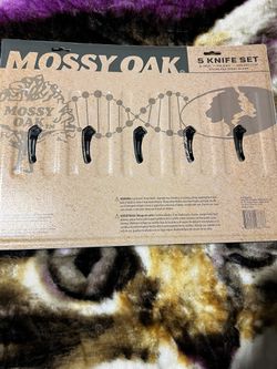 Mossy oak 2 piece knife set with sheath for Sale in Los Angeles, CA -  OfferUp
