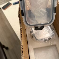 Glass Food Storage Containers Set – Airtight Lids, Multiple Sizes (New)