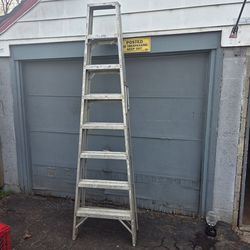 8 foot Aluminum  step ladder