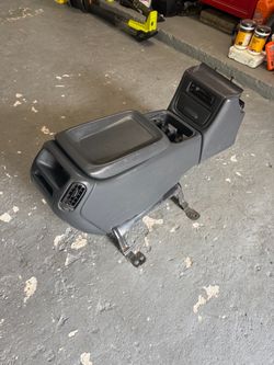 99-02 Chevy /gmc center console