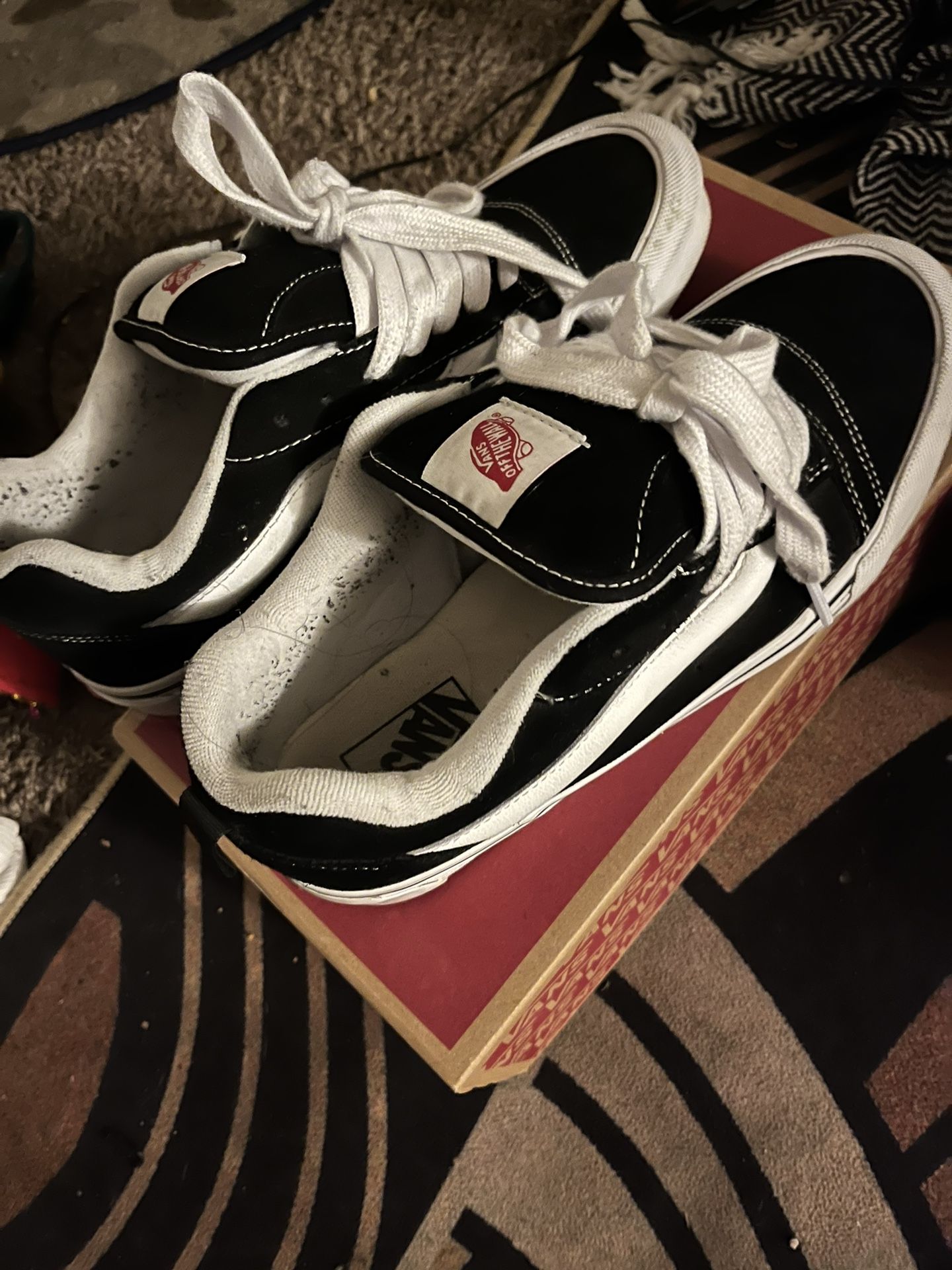 Vans Knu Skool
