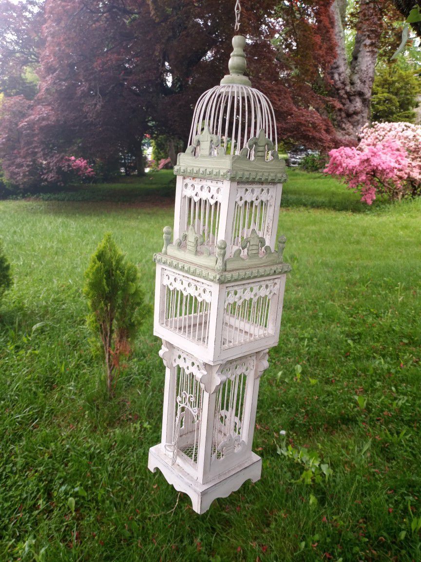 Beautiful 3 Story Vintage  bird Cage
