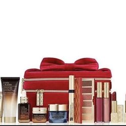 Estee Lauder 12 Piece Gift Set