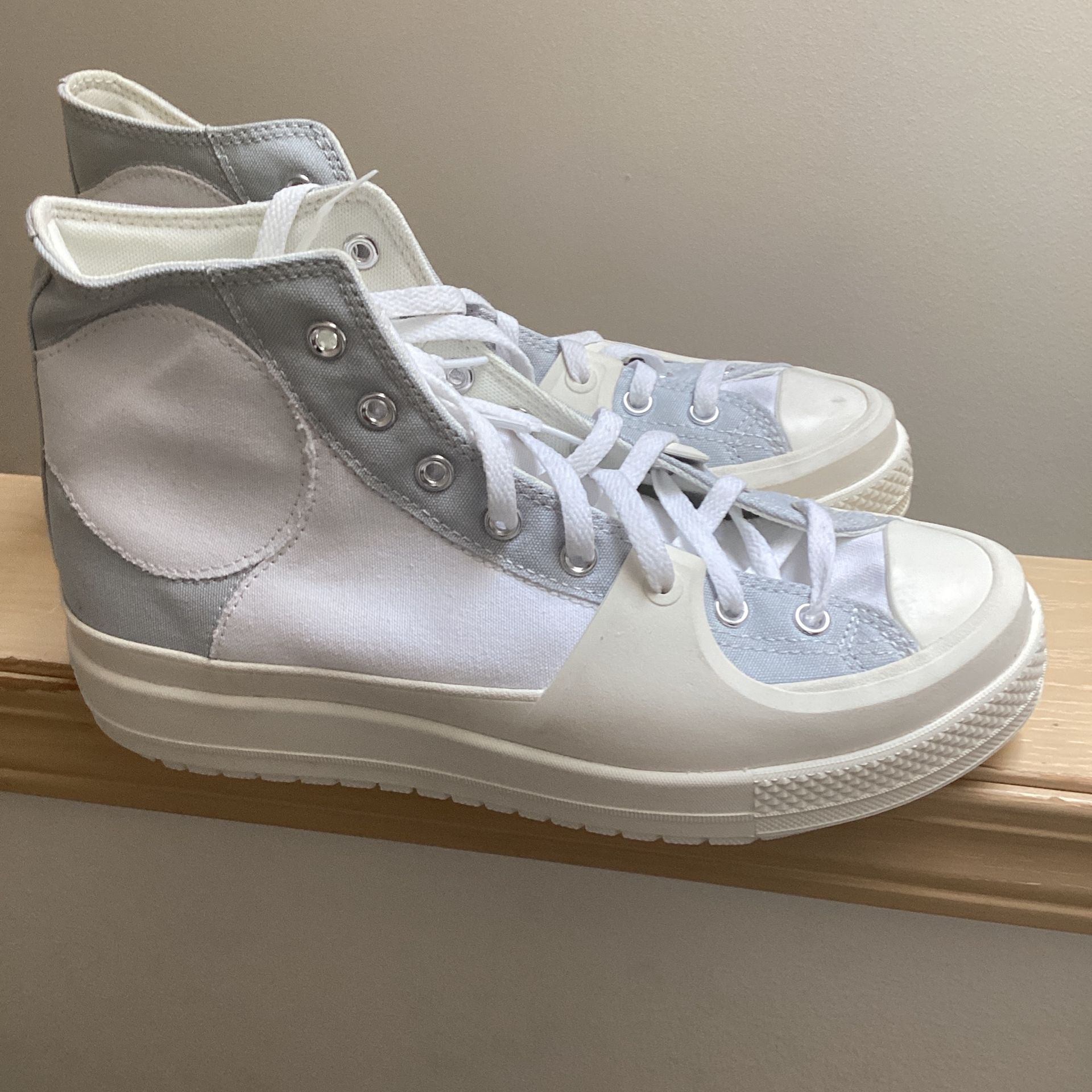 Men Converse