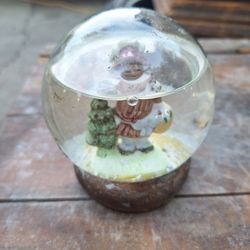 Vintage Snow Christmas Snow Globe Ball