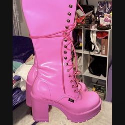 Women’s Hot Pink Size 6 Knee High Boots