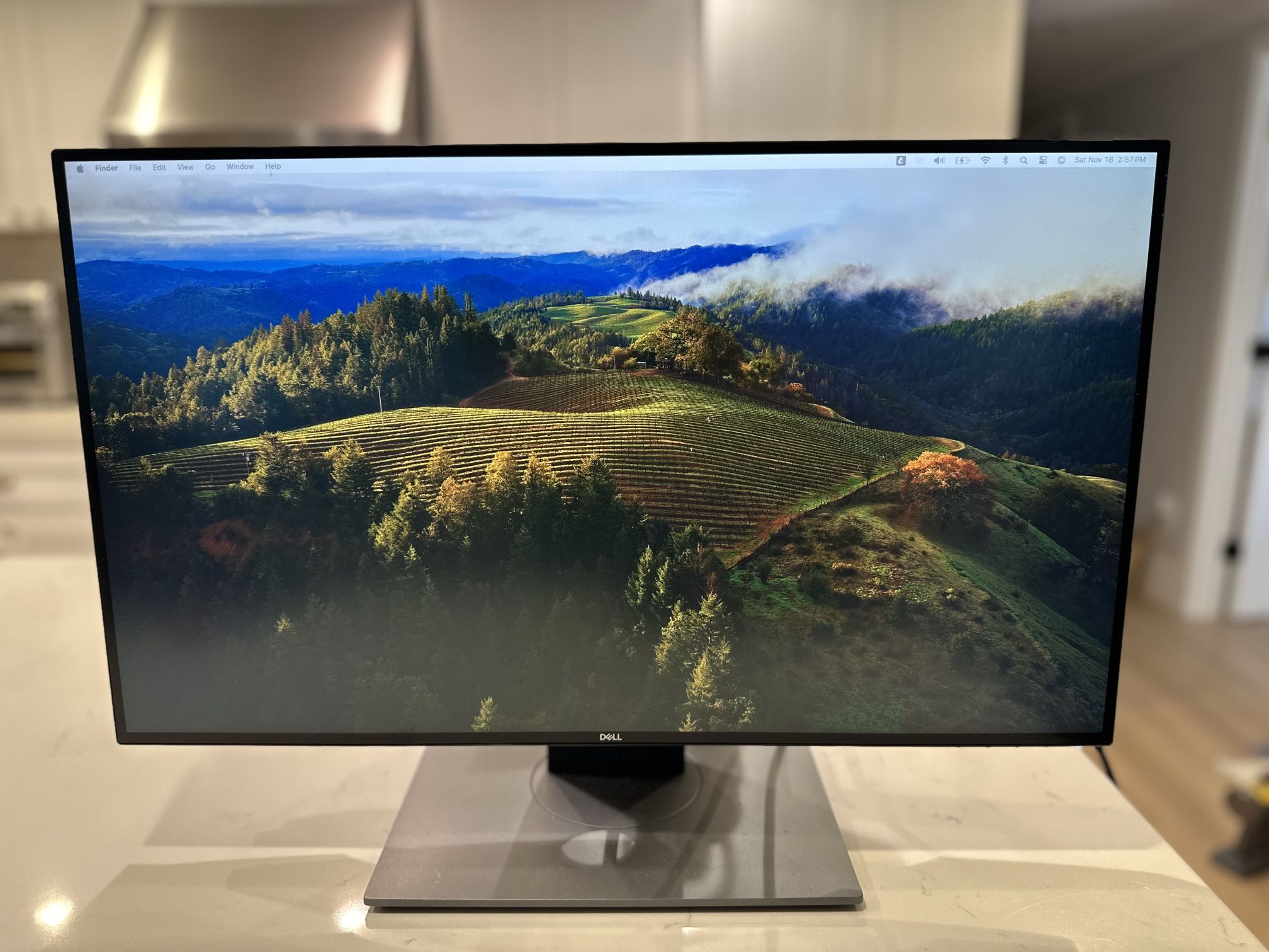 Dell Ultrasharp U2718Q 27” 4K IPS Monitor