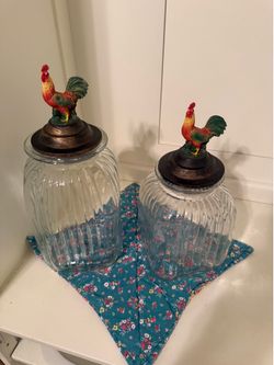 Pfaltzgraff Extra Large  Vintage Rooster Lid  Storage Canisters