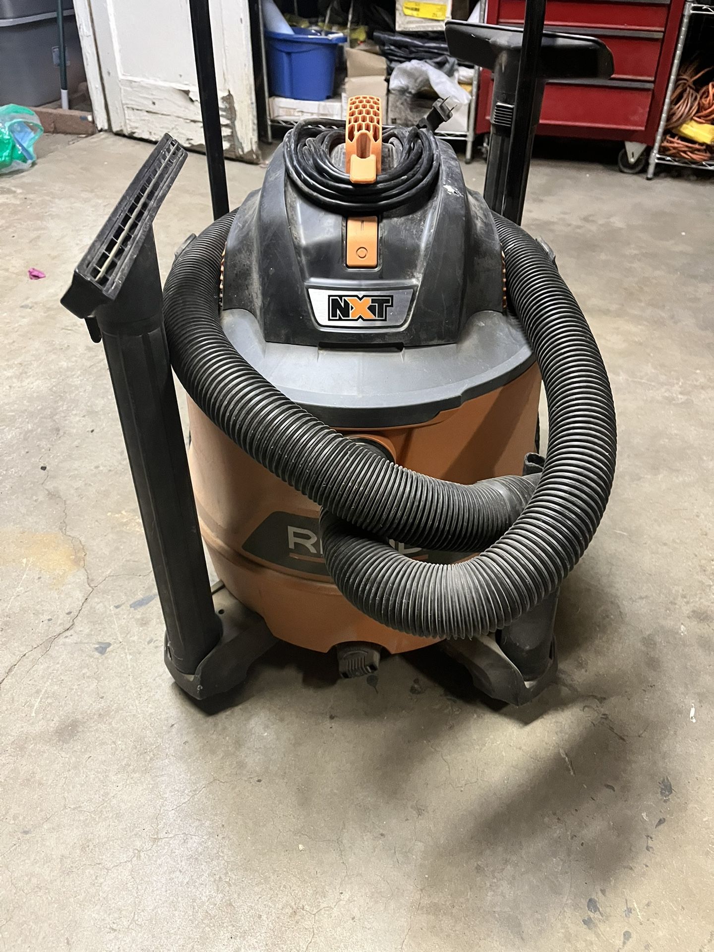 Ridgid Shop Vac With Accessories Wet Dry