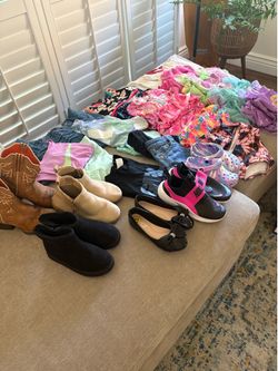 Girls clothing & shoe bundle