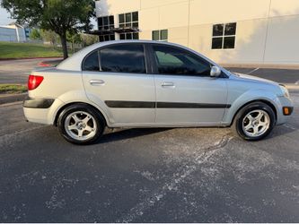 2008 KIA Rio