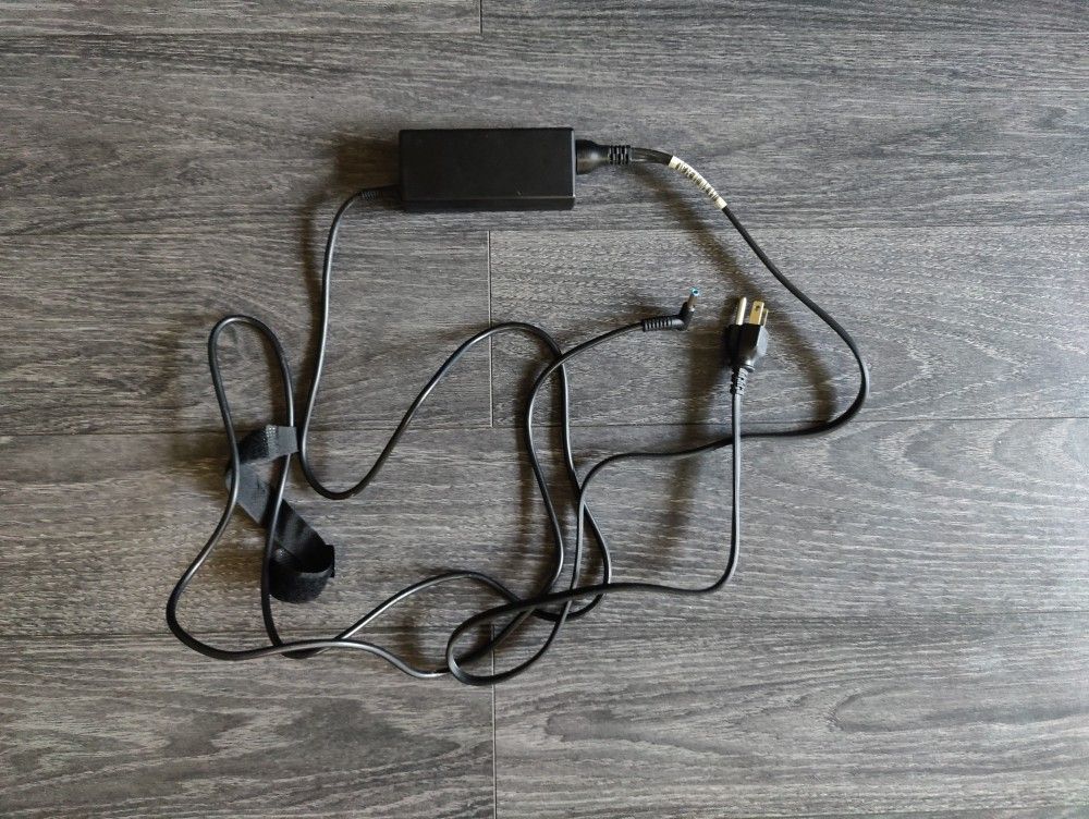 HP Laptop Charger