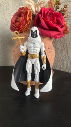 Marvel legends moon knight