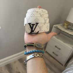 LV Belt 