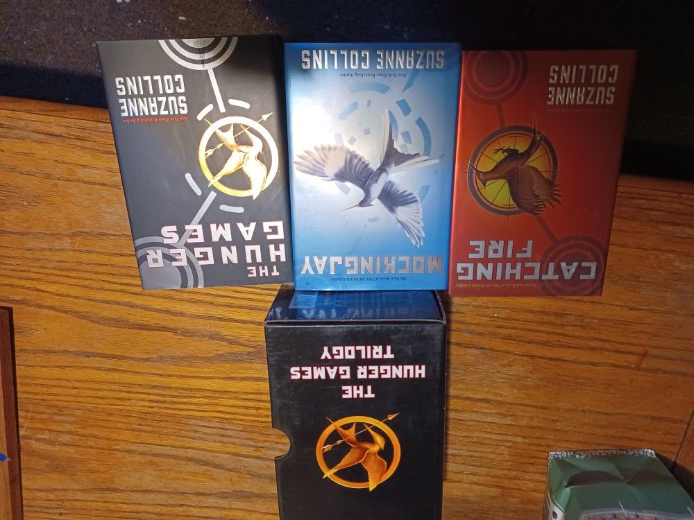 Hunger Games Book Set