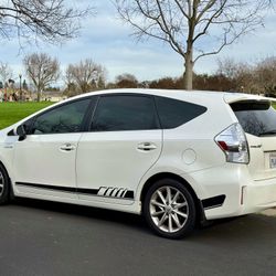 2013 Toyota Prius V