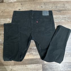 Men’s Black Levi’s