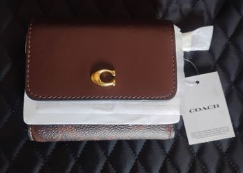 Coach Wallet Brand New With Tags
