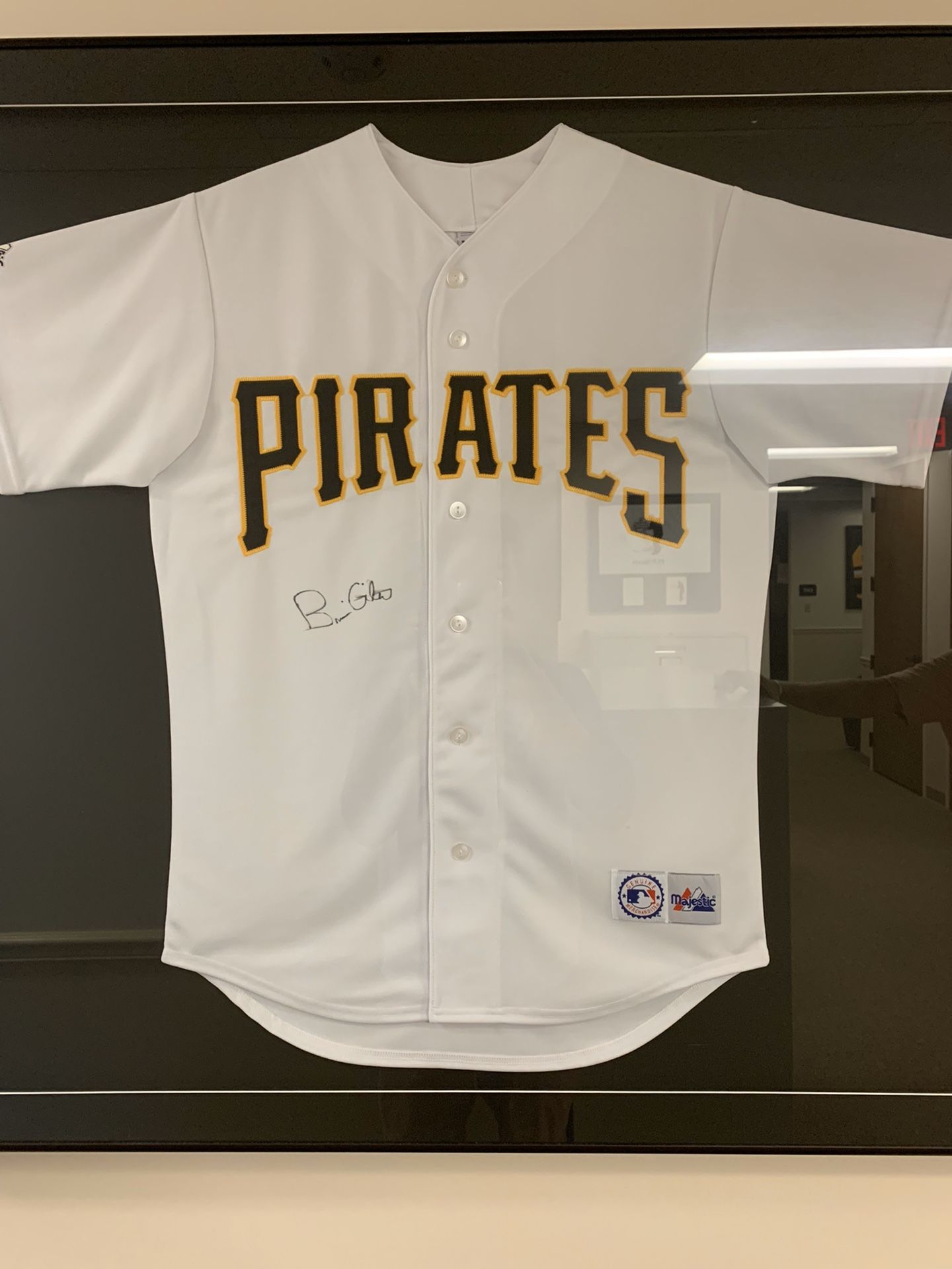 Signed Brian Giles Pirates Jersey (Frame Included)