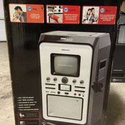 Your Very Own Deluxe Karaoke Machine/Recorder 🎤