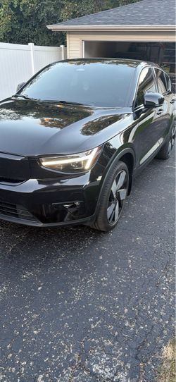 VOLVO C40 recharge 2023