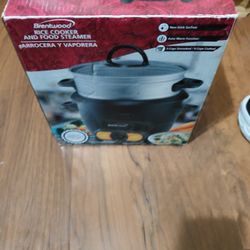 Brentwood Rice Cooker And Food Steamer