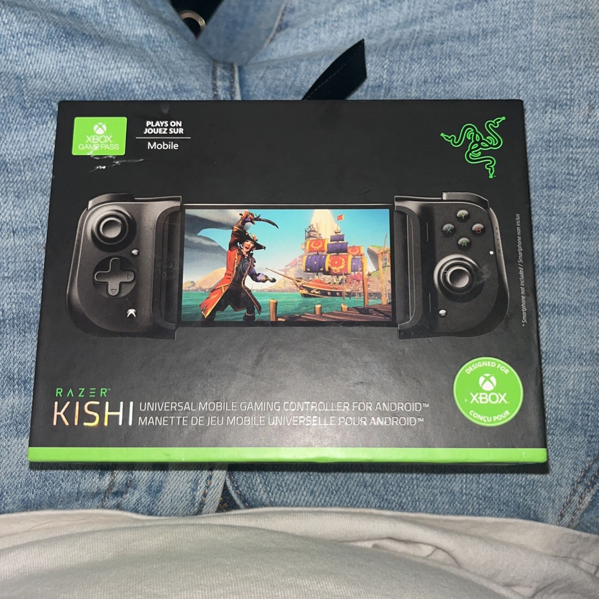 Razer Kishi Gaming Controller for Android ( RZ06-0(contact info removed)-R3U1 ) NEW SEALED