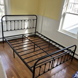 Bed frame, Black, Queen Size