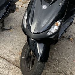 Moped 150cc Chrome Hearts 600$-500$