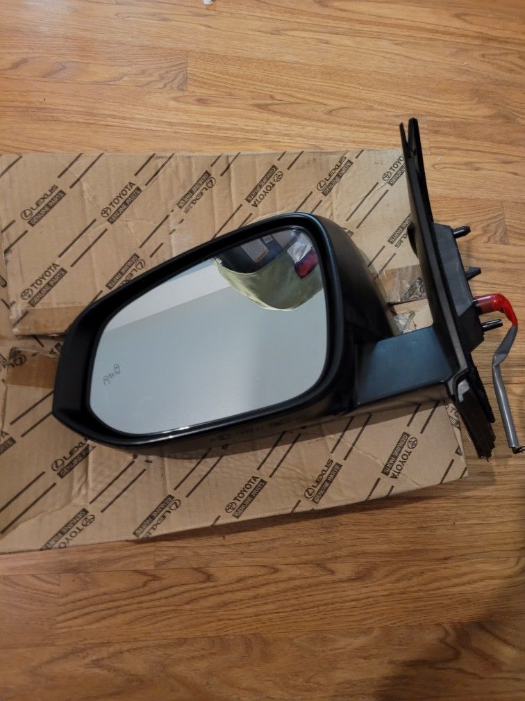 RAV4 Left Side Mirror