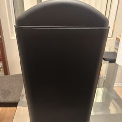 Office Trash Bins (x6)