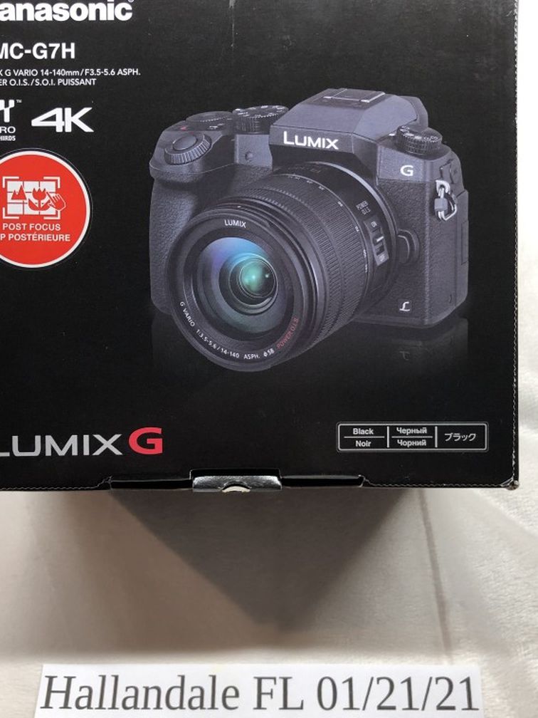 Panasonic LUMIX G7 4K Mirrorless Camera, with 14-140mm Power OIS Lens