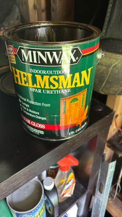 HELMSMAN SPAR URETHANE, CLEAR GLOSS/INDOOR/OUTDOOR 3/4 OF A GALLON VERY CLOSE TO 3/4 IF NOT
