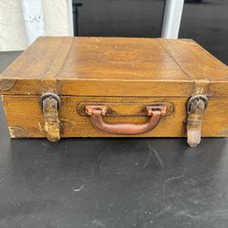 Antique Vintage Leather Red Felt Line Attaché Suitcase Chest Box 17.5x12.5x5in