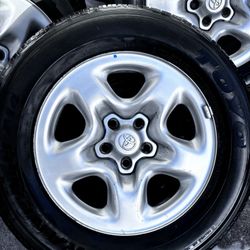 toyota tacoma rims