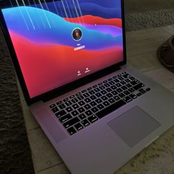 MacBook Pro Laptop
