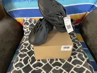 Adidas Yeezy Foam Runners Size 13k