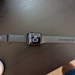 Apple Watch Series 7