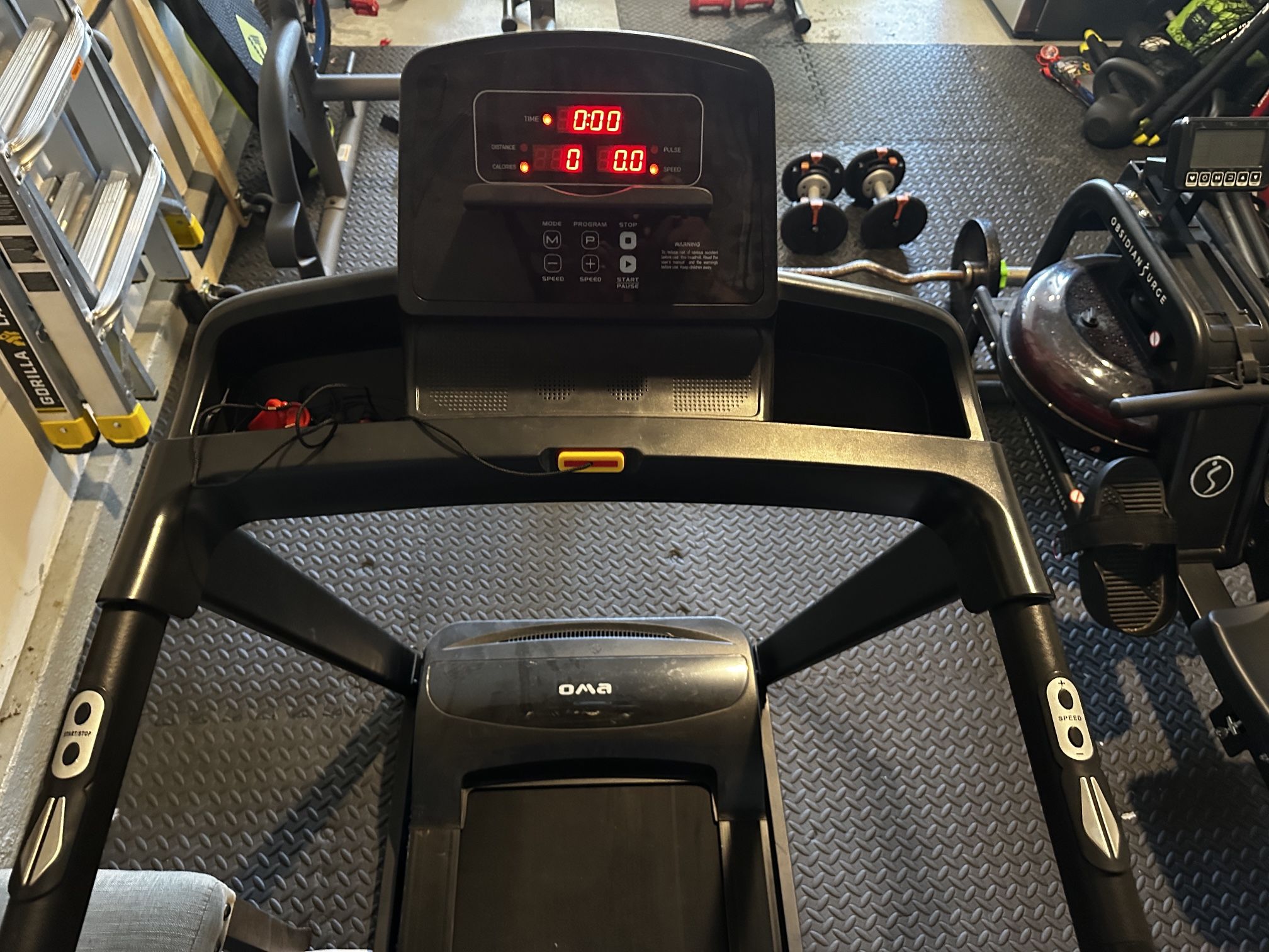 Treadmill OMA Excellent Conditions!