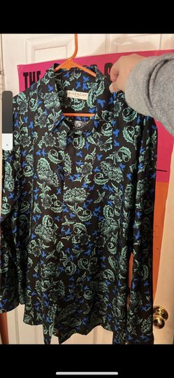 GIVENCHY Dress Shirt Fits Like XL
