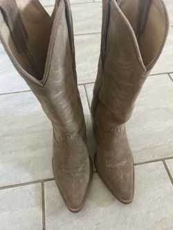 Women’s Boots
