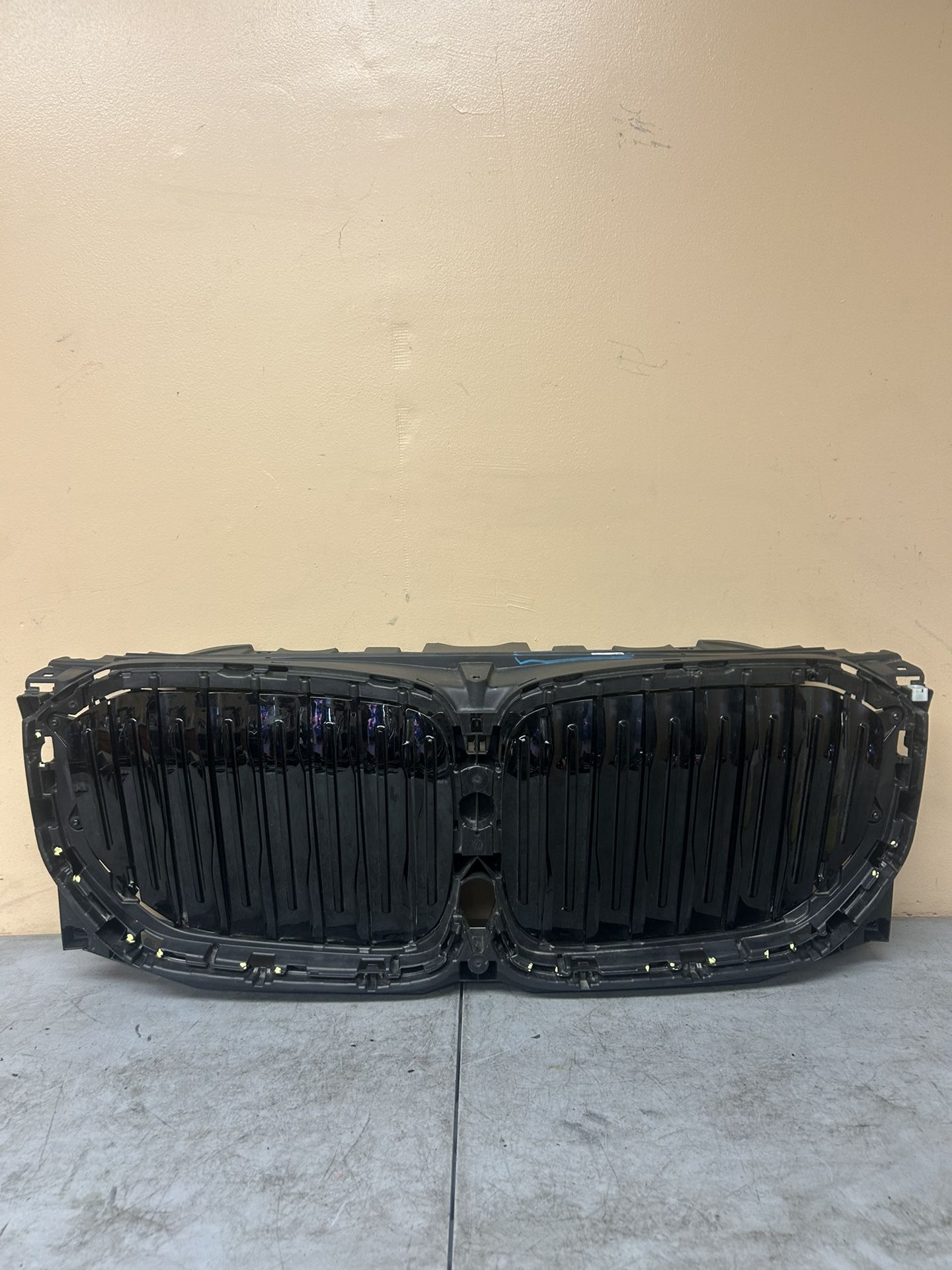 2019 2020 2021 BMW X5 Active Grille Shutter Oem