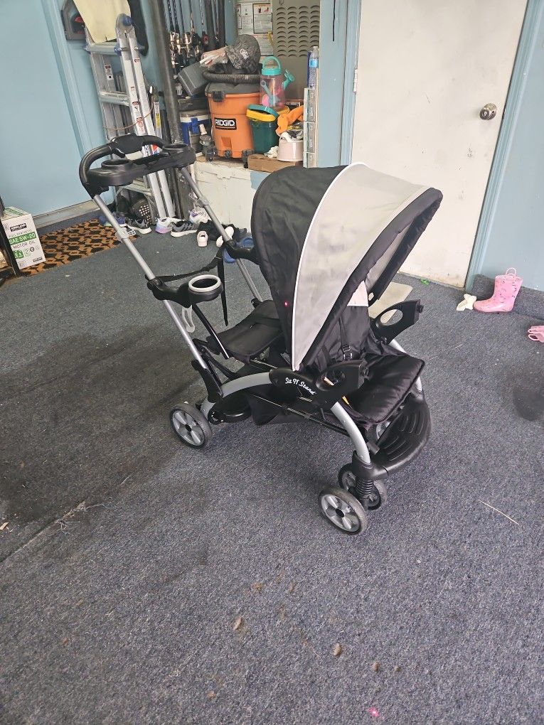 Baby Stroller By Baby Trend Sit N Stand