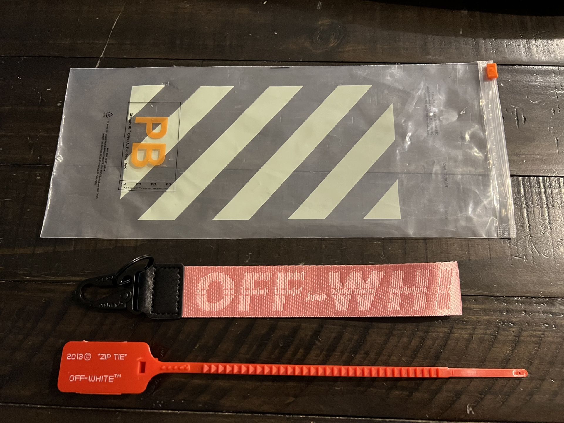 Off White Industrial Keychain Pink
