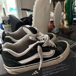 Vans youth