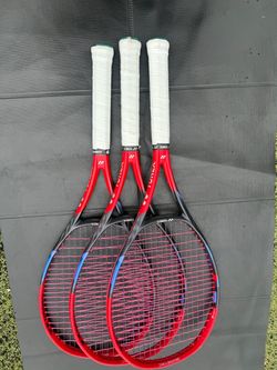Yonex Vcore 98 tour  v7 G2 (1/4) X 3